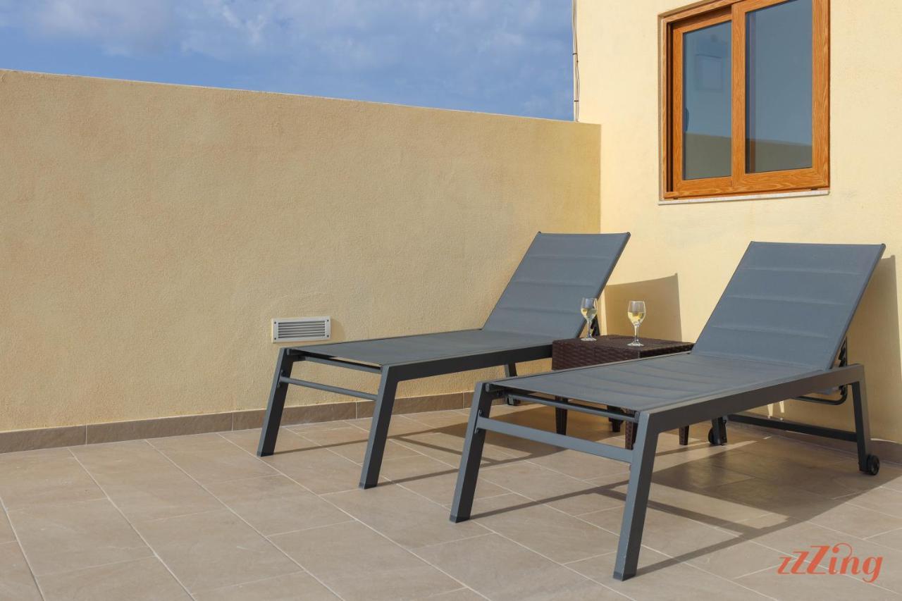 Luxurious Duplex Seafront Apt W Amazing Sea Views Birzebbuga Exterior foto