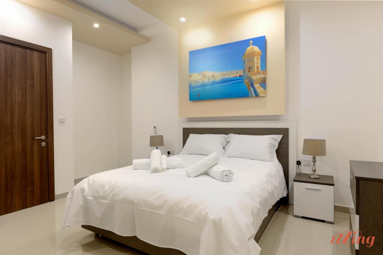 Luxurious Duplex Seafront Apt W Amazing Sea Views Birzebbuga Exterior foto