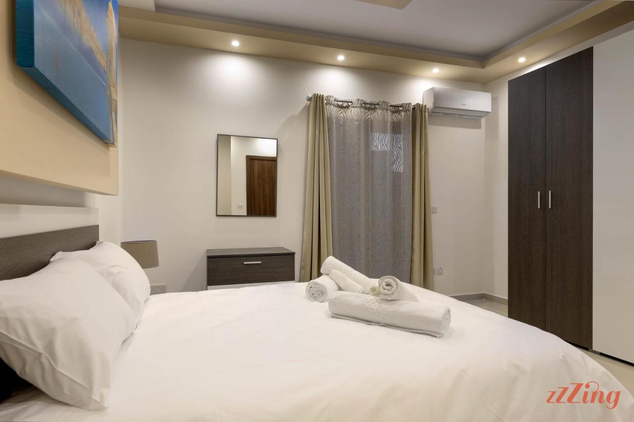 Luxurious Duplex Seafront Apt W Amazing Sea Views Birzebbuga Exterior foto