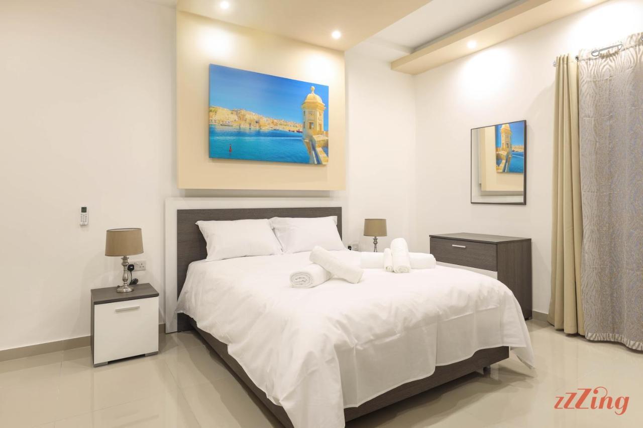 Luxurious Duplex Seafront Apt W Amazing Sea Views Birzebbuga Exterior foto